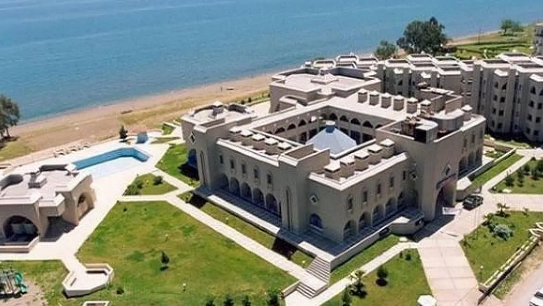 İlan Resmi Gazete'de Yayımlandı ! Kamuya En Az İlkokul Mezunu Personel Alımı Yapılıyor