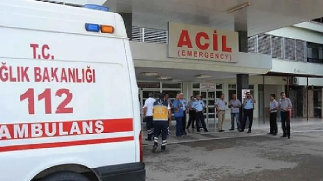 İlçe Karıştı ! Adaylar Birbirine Girdi: Yaralılar Var