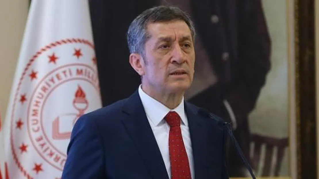 İlk nöbetçi Bakan Selçuk'tan flaş açıklama: Tüm nöbetçi öğretmenlere selam olsun!