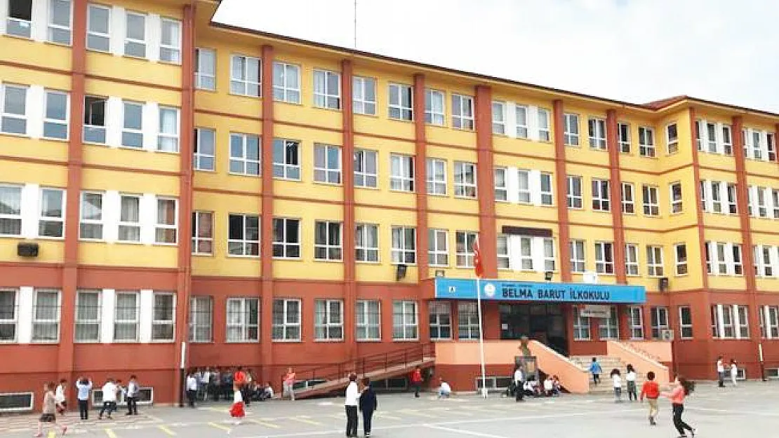 İlkokulda çocuğa taciz olayı! Sapık tutuklandı