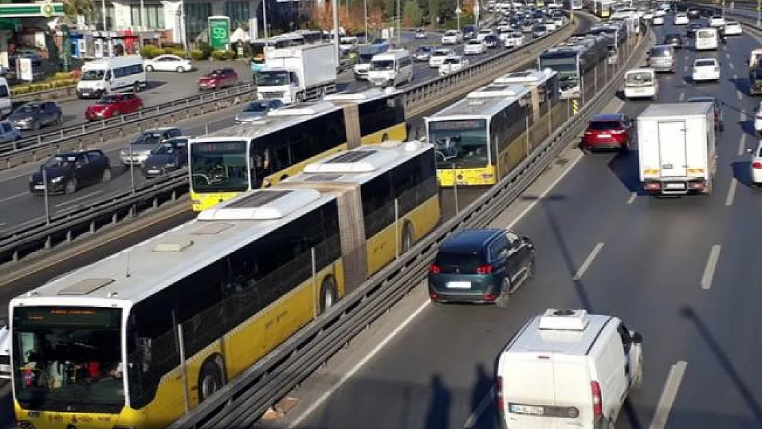İmamoğlu açıkladı! İstanbul ulaşımına yeni düzenleme!