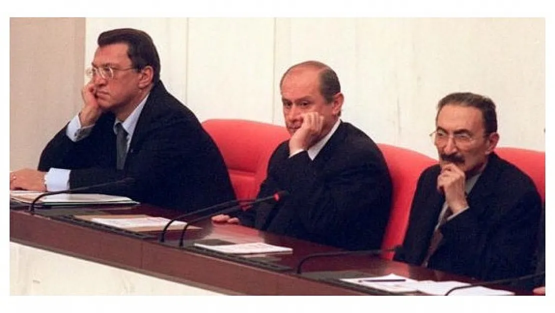 IMF 2001 Krizini Raporlarına Kaydetti