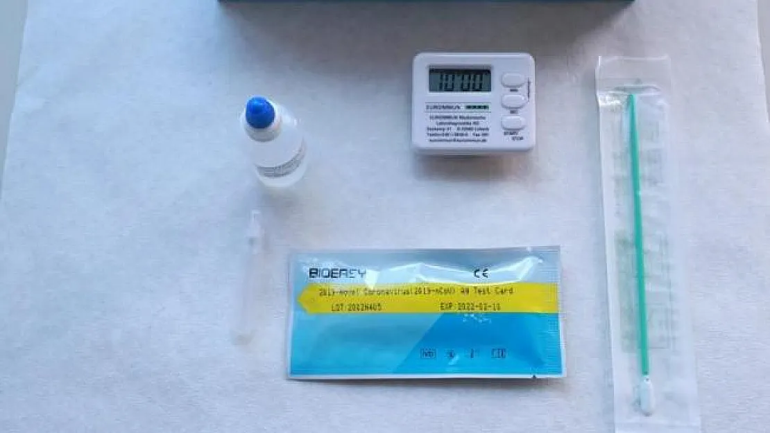 İngiltere'nin yurt dışından getirdiği test kitlerine Coronavirüs bulaştığı ortaya çıktı!