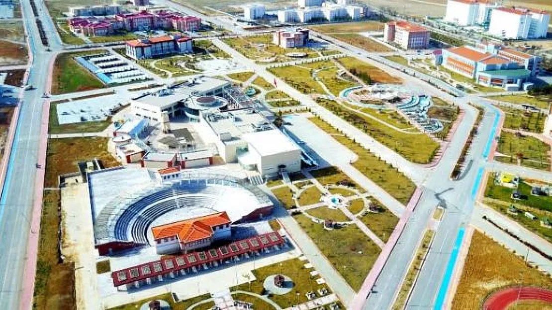 İŞKUR aracılığı ile Üniversiteye ilkokul mezunu kadrolu 20 temizlik personeli alımı yapılacak!
