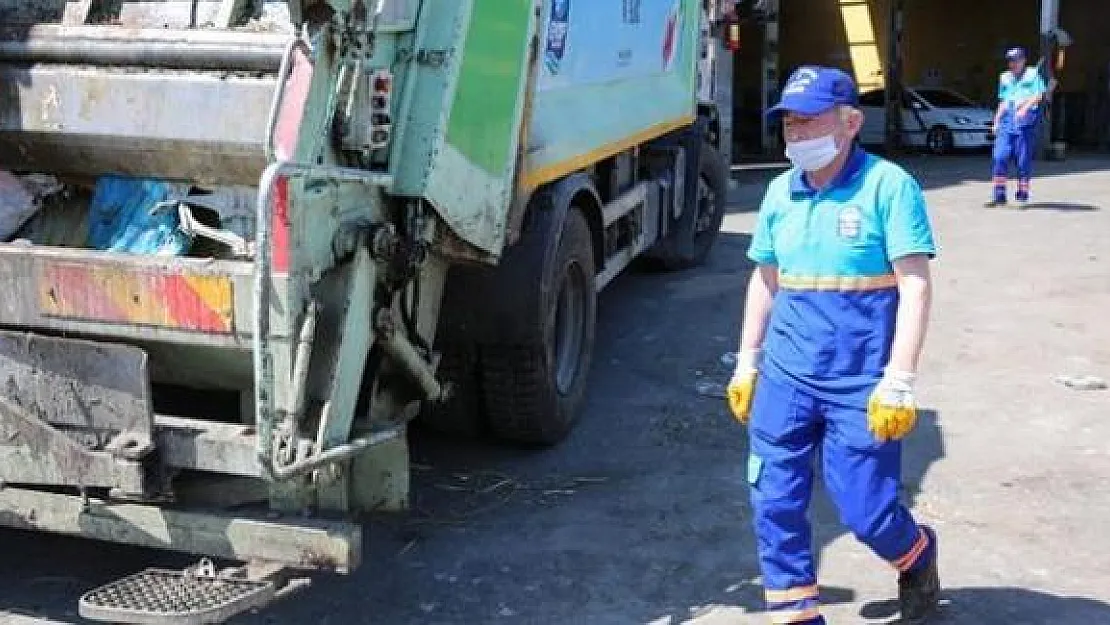İŞKUR, Belediyeye 300 çöpçü ve 200 çöp kamyonu şoförü alımı için ilan yayınladı!
