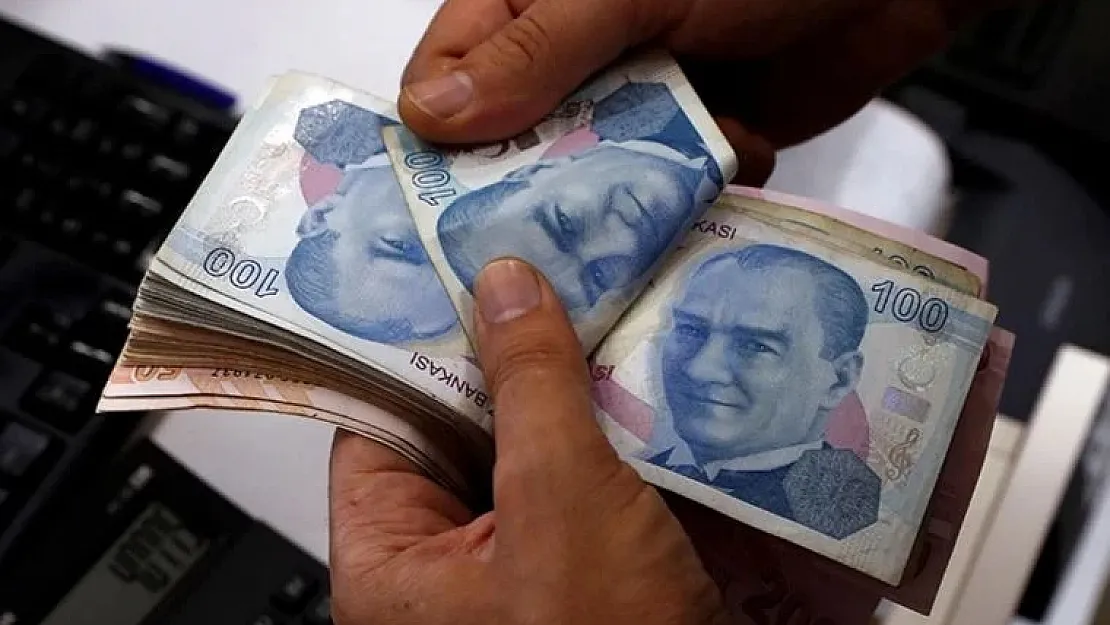 İşletme sahibi emeklinin tüm borcu tek kalemde küçülüyor! Emekli esnaf 250 bin TL Transfer Kredisini nasıl alır?