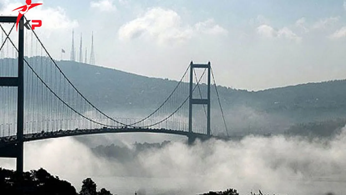 İstanbul Boğazı Gemi Geçişlerine Kapatıldı