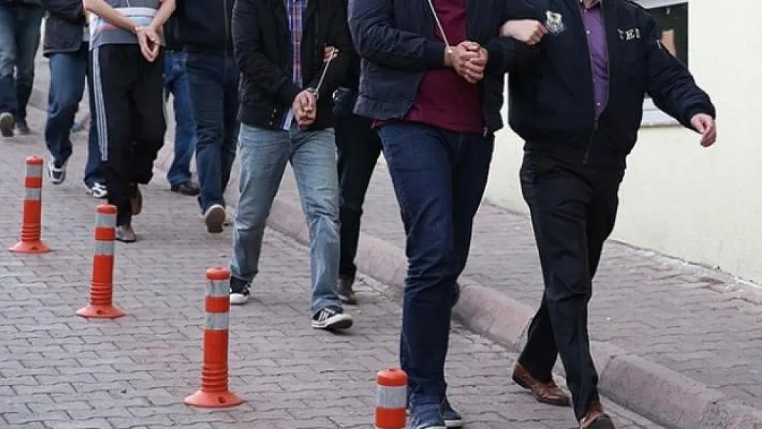 İstanbul FETÖ jandarma yapılanması operasyonunda 40 kişi gözaltına alındı