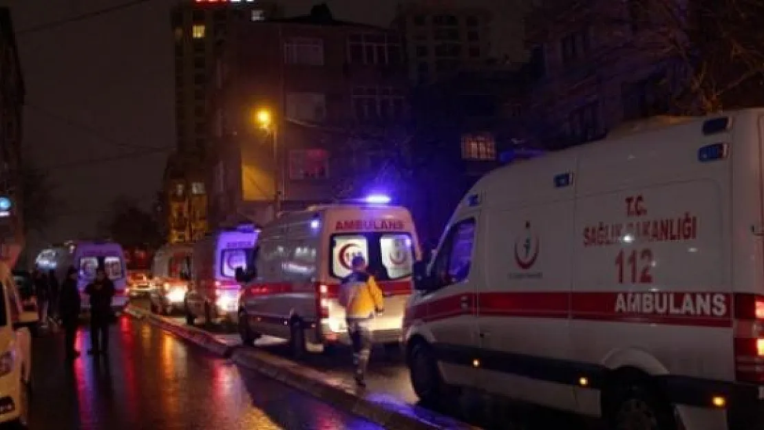 İstanbul Güngören'de Elektrik Panosu Patladı! Çok Sayıda Kişi Zehirlendi