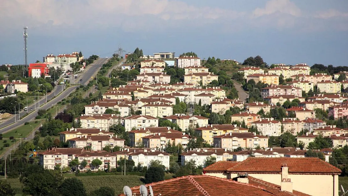İstanbul için sıkışık yapılaşmaya seferberlik çağrısı geldi! Akademisyenden şok eden öneri 'İstanbul'u Kuzeye taşımalıyız!'