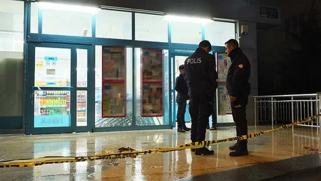 İstanbul Maltepe'de Silahlı Soygun!