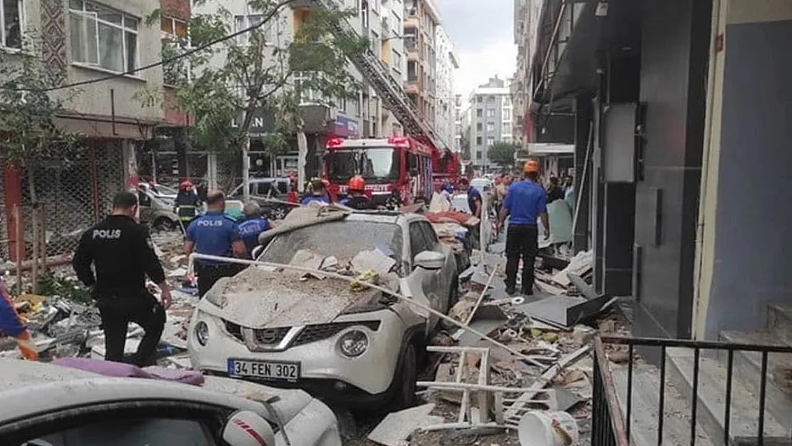 İstanbul Şirinevler'de Doğalgaz Patlaması: 1 Ölü, 4 Yaralı