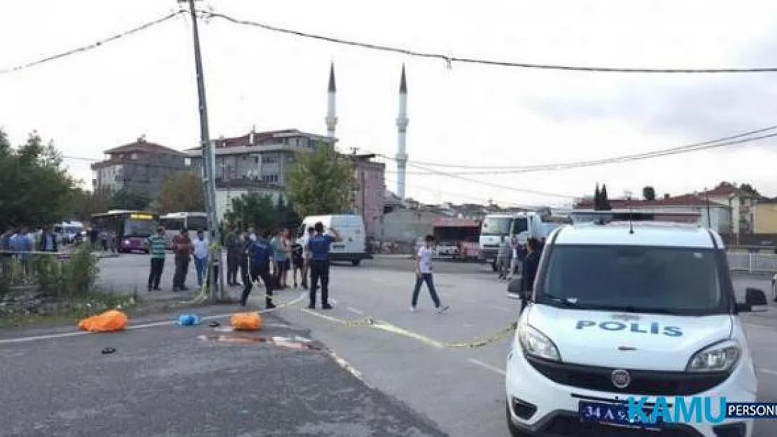 İstanbul, Sultanbeyli'de Kamyonun Altında Kalan Motosikletli 2 Kişi Feci Şekilde Can Verdi!