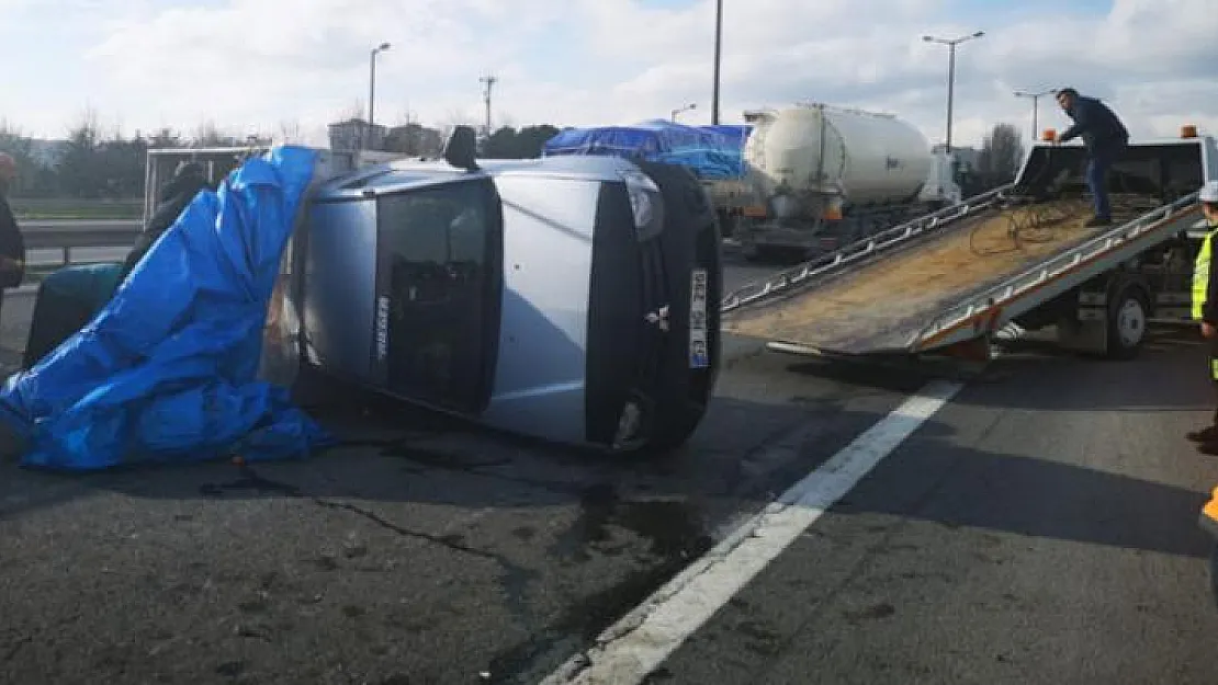 İstanbul TEM otoyolu Kurtköy mevkiinde kaza- Trafik kilit