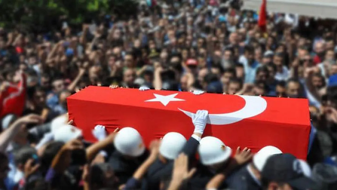 İstanbul TEM Otoyolunda Dehşet: Şehidimiz Var