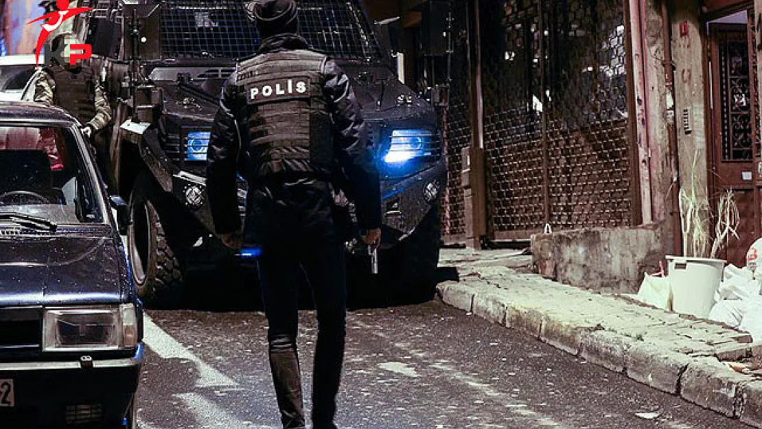 İstanbul'da 104 Adrese Terör Operasyonu: 70 Kişi Gözaltına Alındı