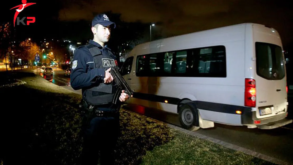 İstanbul'da 5 Bin Polisle Asayiş Uygulaması Gerçekleştirildi