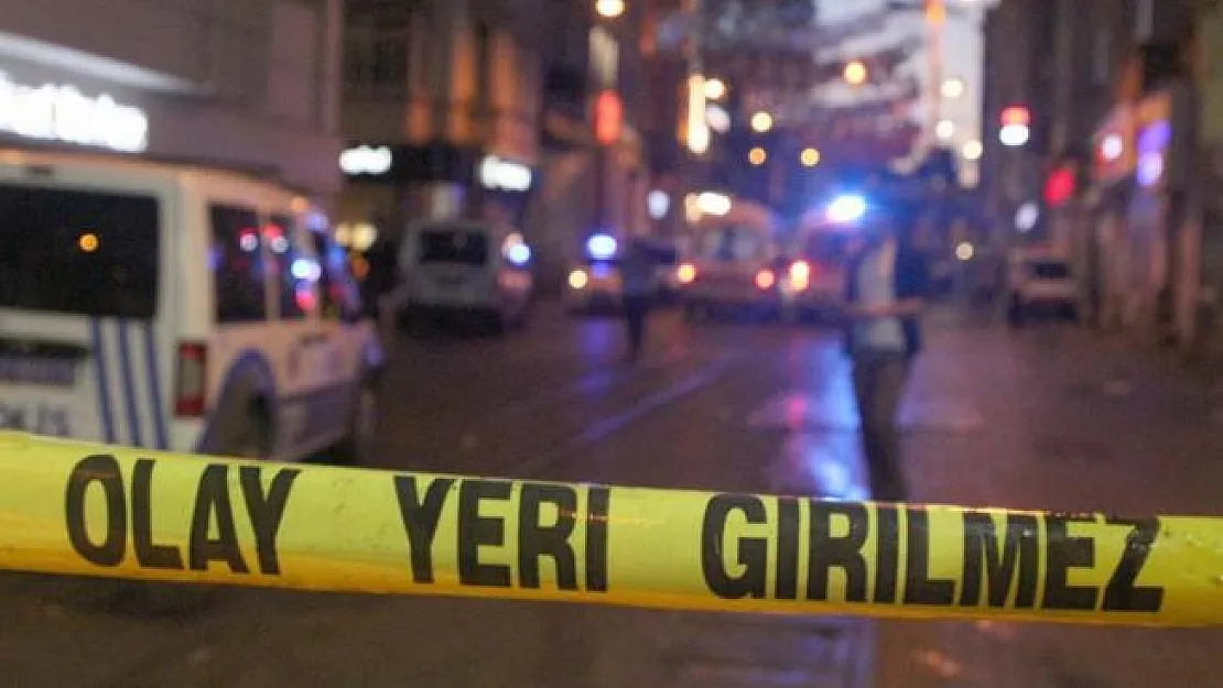 İstanbul'da bekçiye sopalı saldırı! Saldırgan bacağından vurularak durdurulabildi!