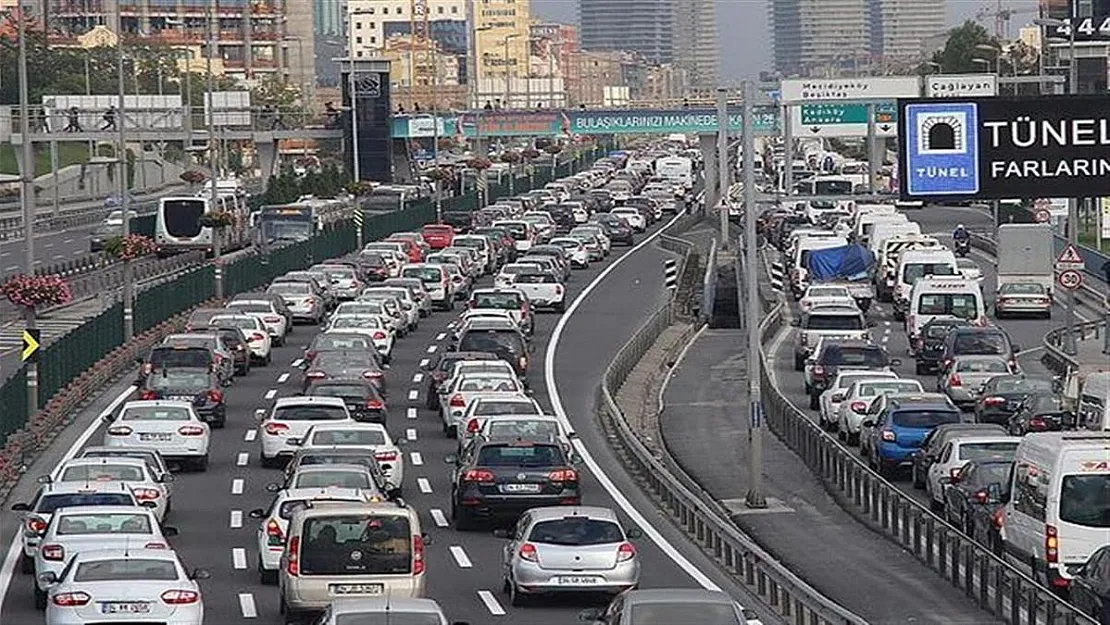 İstanbul'da yaşayanlar dikkat! Pazar günü için açıklama yapıldı