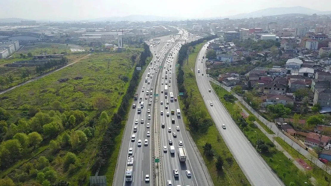 İstanbul'dan kaçış süreci başladı! Son 20 yıldır böylesi ne görüldü ne duyuldu! 10 günde yüzde 30 arttı!