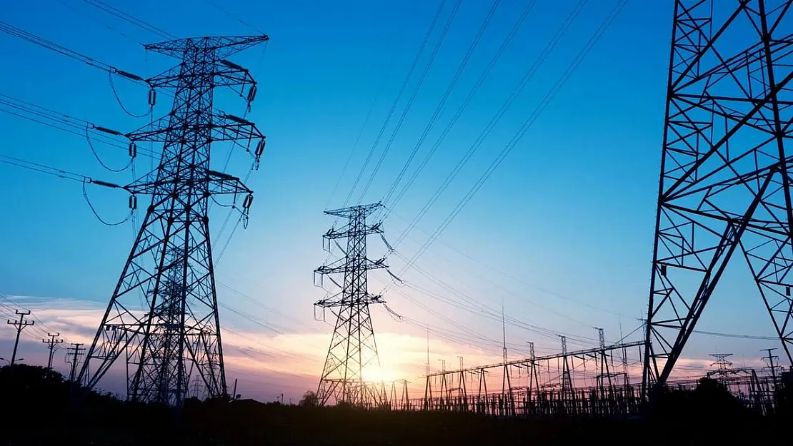 İşyeri sahiplerine müjde! Elektriğe dev indirim projesi sanayi tesislerini etkileyecek!