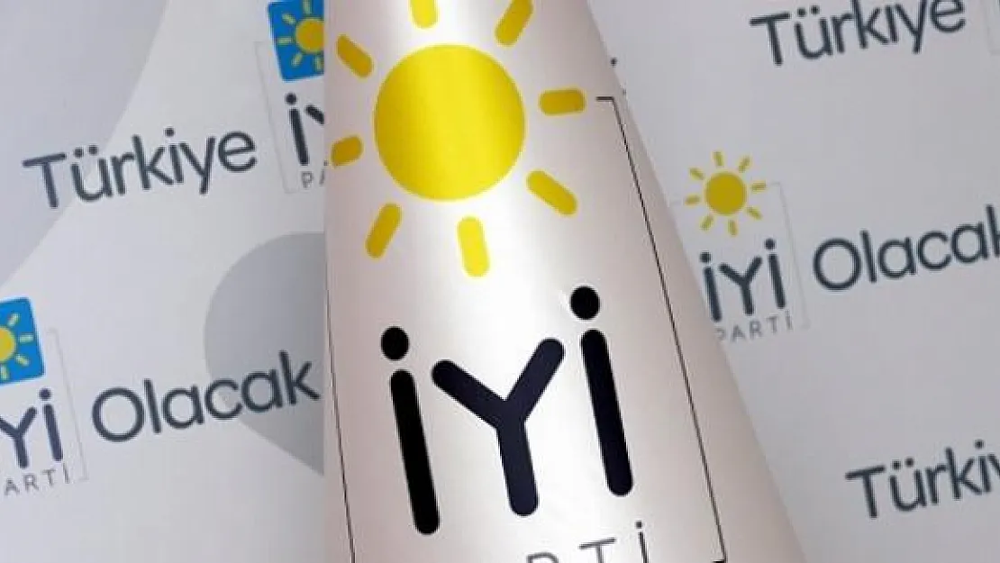 İYİ Parti'de O Paylaşımlar Silindi: Özür Dilendi