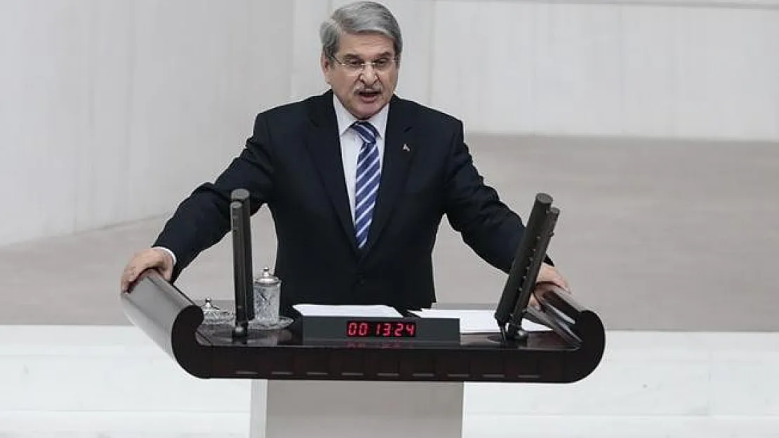İYİ Parti'den Çıray: Darbe tartışmalarını da çok komik buluyorum!