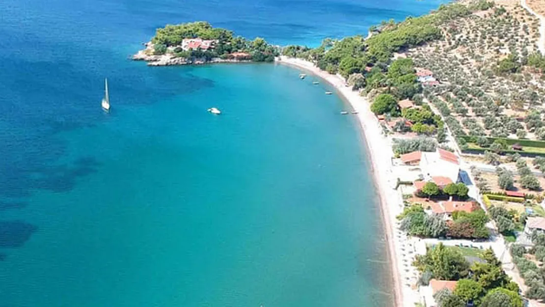 İzmir'in Sessiz Cenneti Kaleburnu Plajı İngiliz Turistlerin Yeni Gözdesi Oldu!