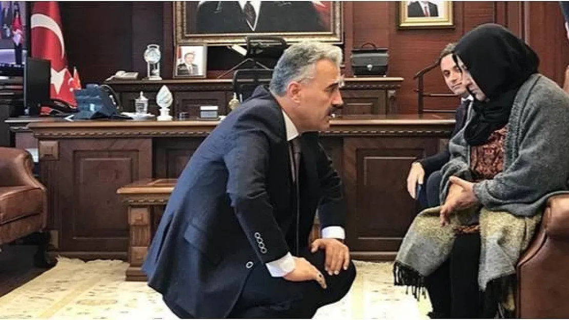 İzmir Valisi Erol Ayyıldız'dan alkışlanacak hareket!