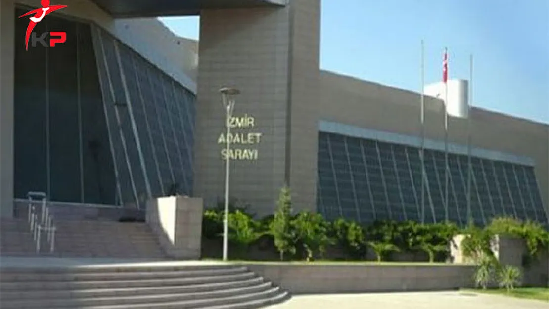 İzmir'de FETÖ Üyesi ByLock Kullanan 2 Kişiye Hapis Cezası Verildi