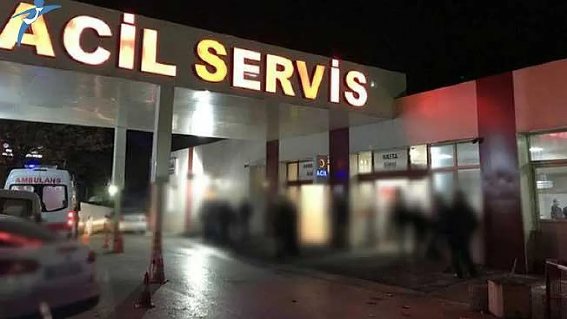 İzmir'de İstinat Duvarı Çöktü ! Ölü ve Yaralılar Var