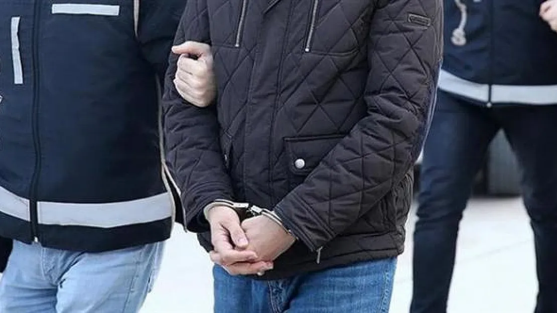 İzmir'de kumar oynatılan adrese baskın!