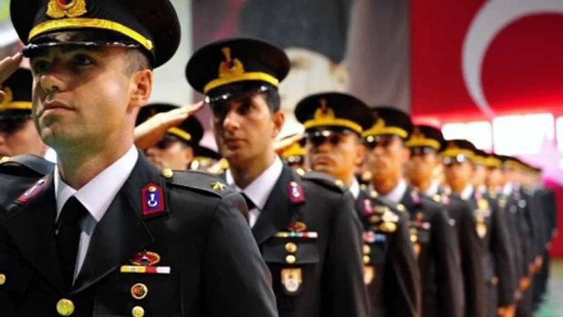 Jandarma ve Sahil Güvenlik Akademisi 200 subay ve 712 astsubay öğrenci alacak!