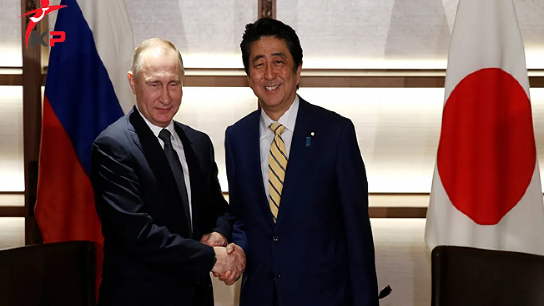 Japon Lider Abe'den Rusya Lideri Putin'e Mindere Çıkma Daveti