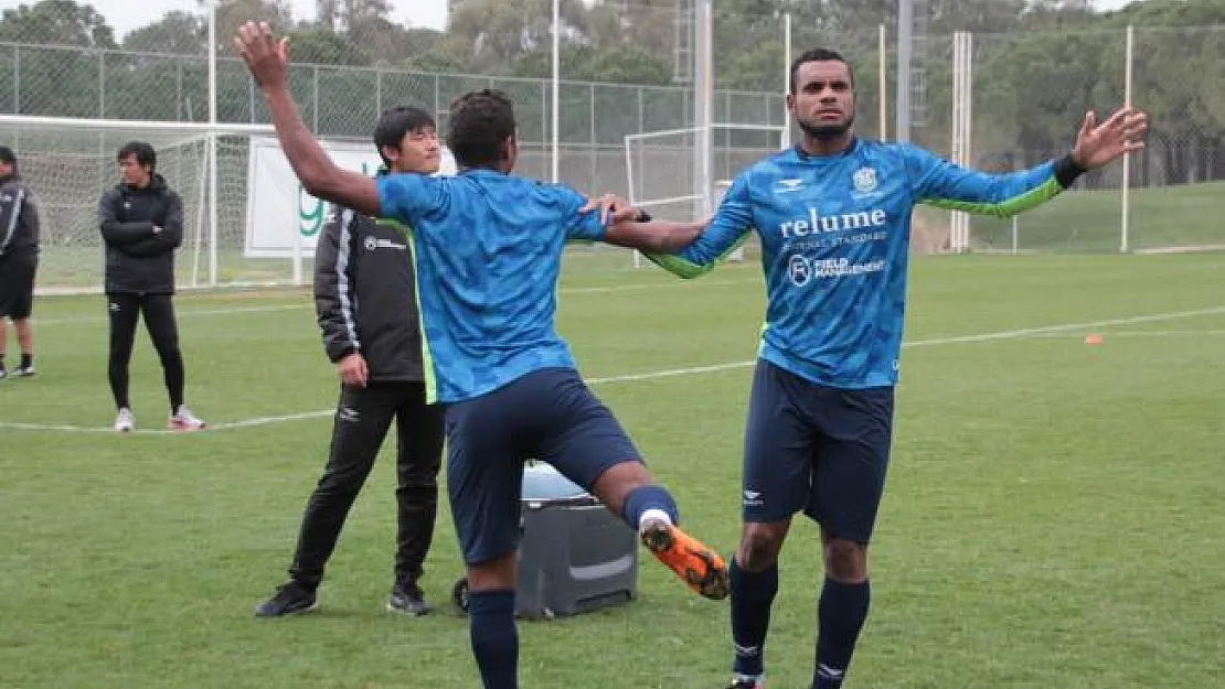 Japon takımı Shonan Bellmare, kamp için Antalya'da