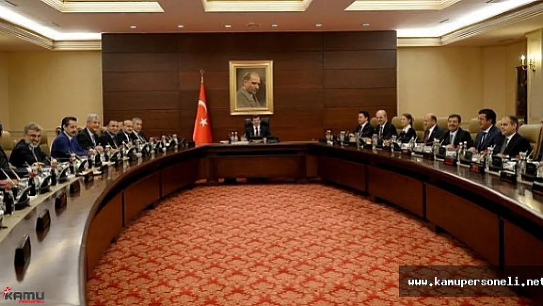Kabine Değişiyor Mu? Yeni Gelecek Başbakan Kabinede Hangi İsimleri Değiştirecek?