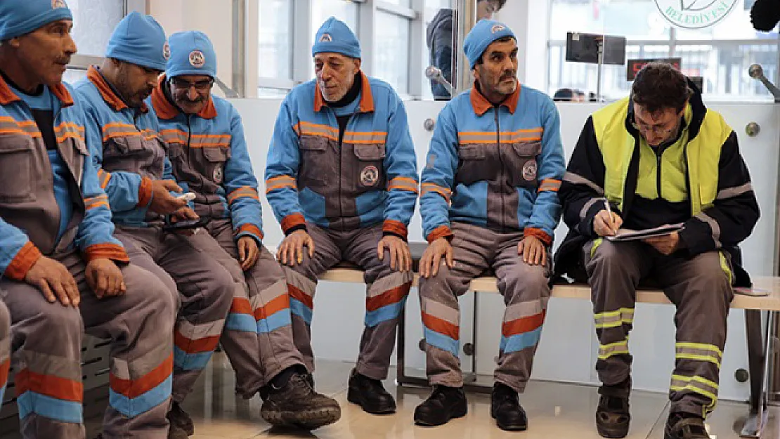 Kadroya Alınan Taşeron İşçilere Verilen 4 Önemli Mali ve Sosyal Hak