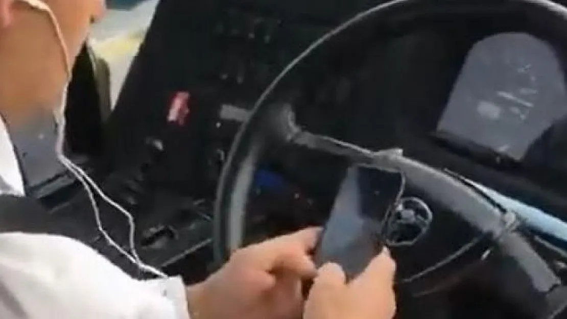 Kamil Koç seyahat firmasının şoförü tüm yolcuların hayatını tehlikeye attı!