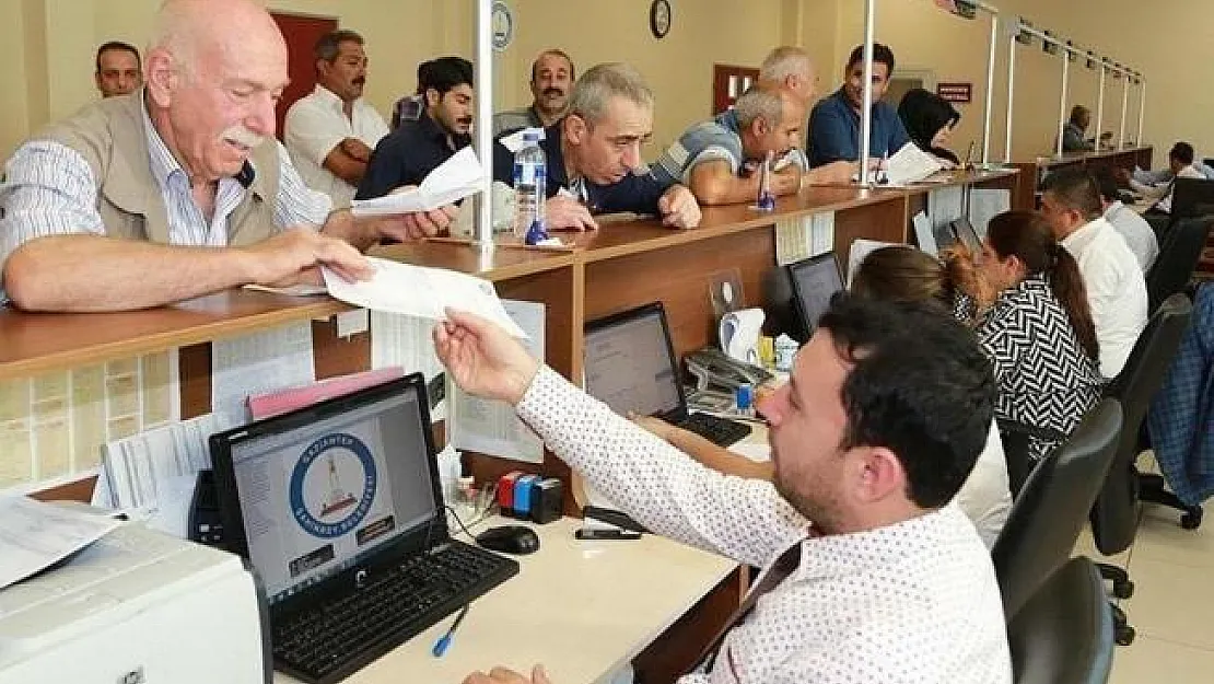 Kamu personelinin çalışma saatleri için düzenleme! Memurlar çalışma saatlerini kendileri belirleyecek