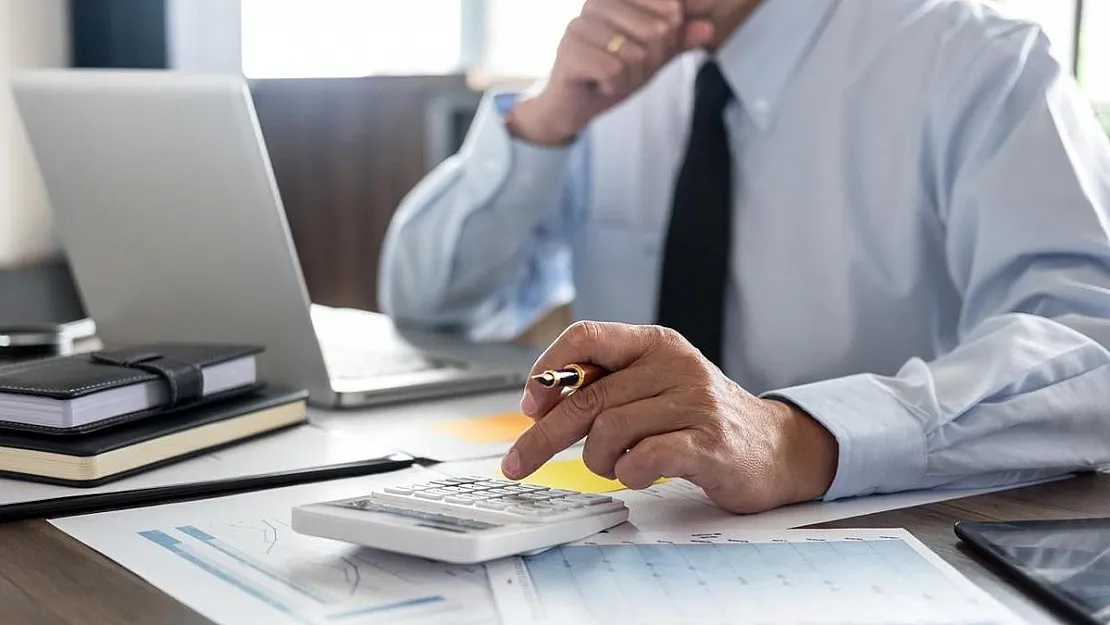 Kamuda çalışmak isteyenler! Üniversite bünyesine büro personeli, sağlıkçı, şoför olmak üzere birçok alandan personel alınacak