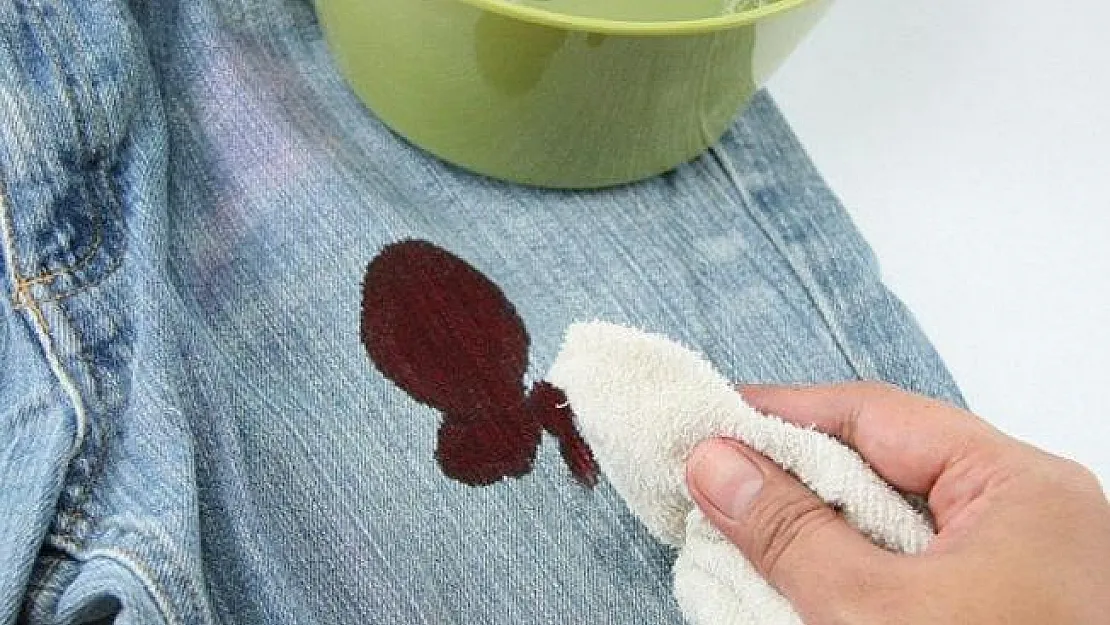 Kan lekesi nasıl çıkar? Kurumuş kan lekesi nasıl çıkartılır? Kan lekesini kolayca çıkarma