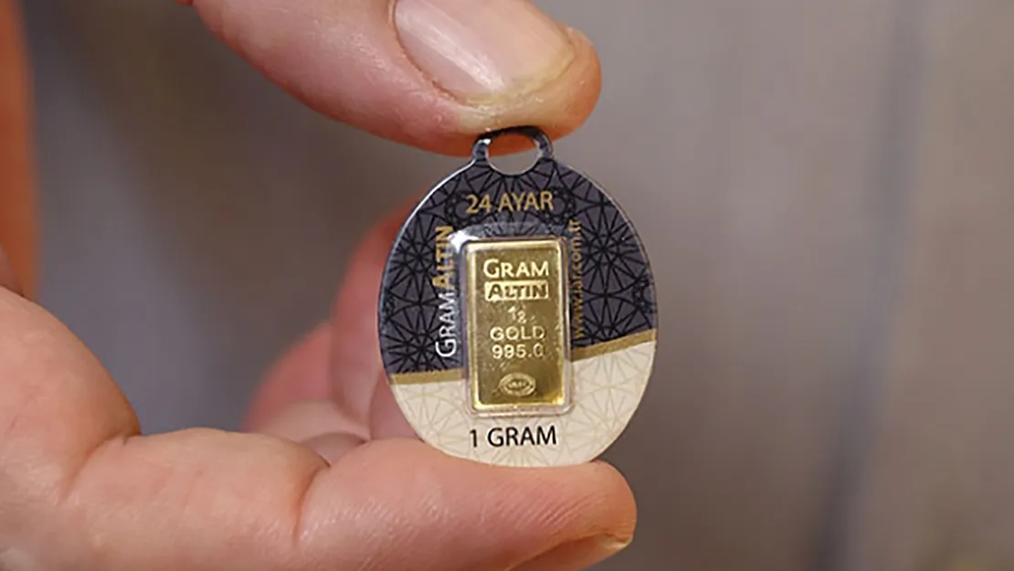 Kapalıçarşı'da Son Durum! Gram Altın 900 Lirayı Aştı