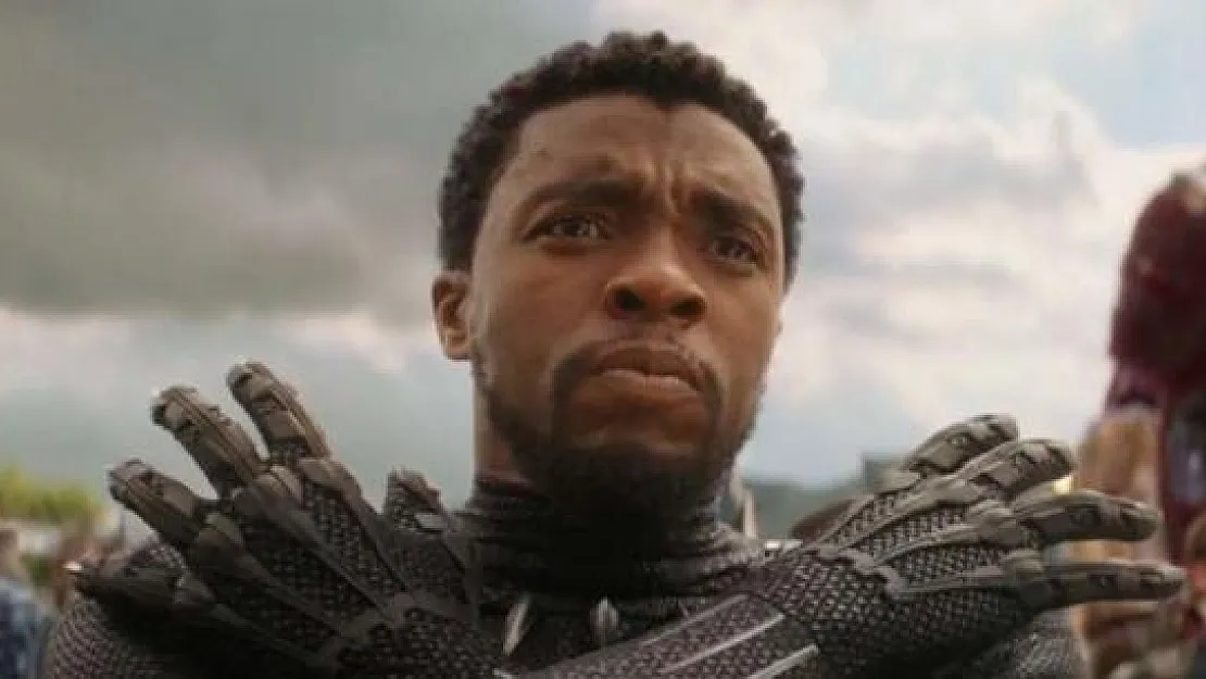 Kara Panter filminde başrolde oynayan Chadwick Boseman hayatını kaybetti!