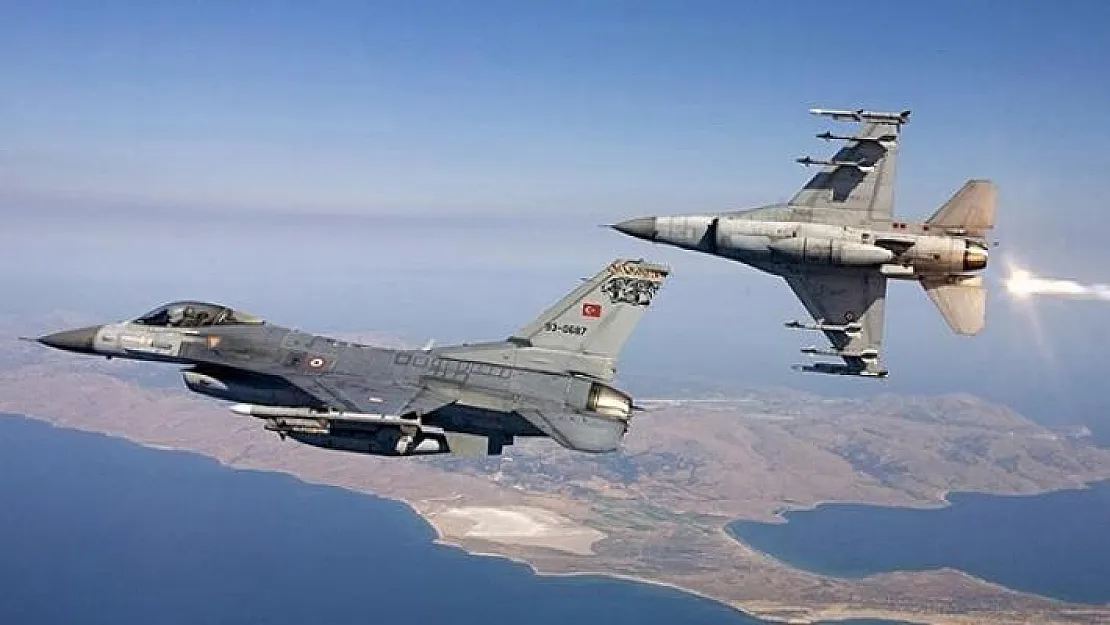 Karacak Dağı bölgelerine hava harekatı başlatıldı