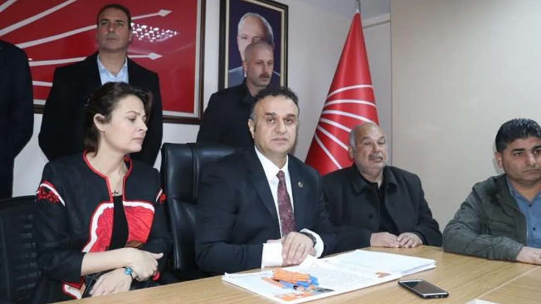 Karataş Belediye Başkanı Ünal, CHP'den istifa etti
