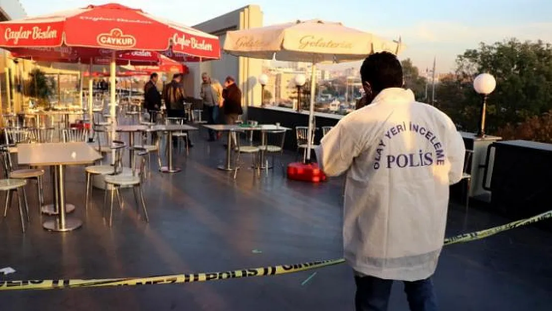 Kayseri'de bir AVM'de karısına kurşun yağdıran sanığın ilk ifadesi alındı