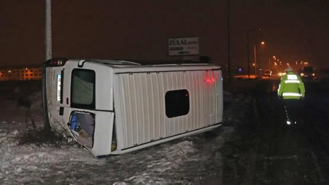 Kayseri'nin Melikgazi ilçesinde trafik kazası! 17 yaralı