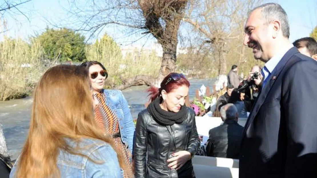 'Kazdıkları çukura teröristleri gömdük, gömmeye de devam edeceğiz'