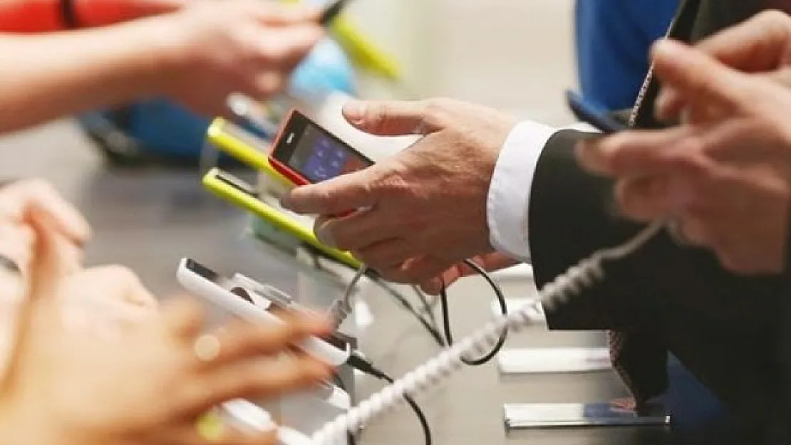 KDV oranı yüzde 18'den yüzde 1'e indi! Cep telefonu fiyatları düşüyor mu?