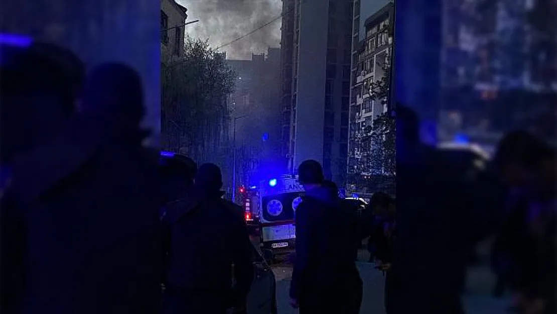 Kiev'de Büyük Patlama! Şehrin Tam Kalbi Vuruldu!
